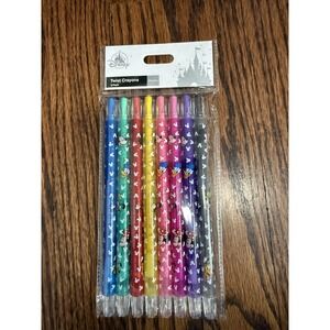 NEW - one pkg of 8 TWIST CRAYONS‎ from Walt Disney World